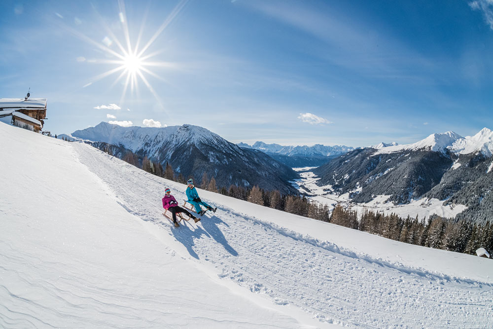 rodeln-skiurlaub-bauernhof-skiing-vacation-farm-kronplatz